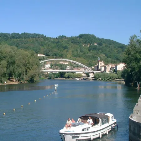 In France With Garden Terrace Castelmoron-sur-Lot