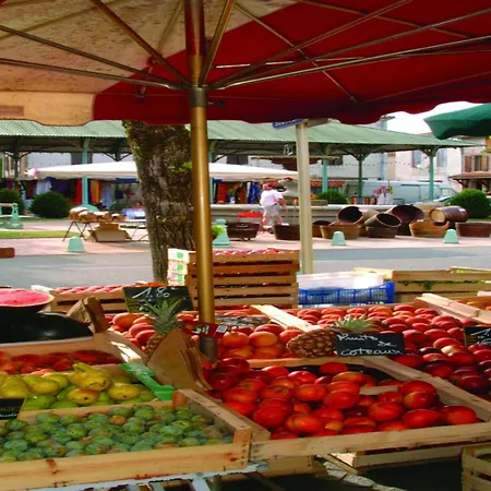 In France With Garden Terrace * Castelmoron-sur-Lot